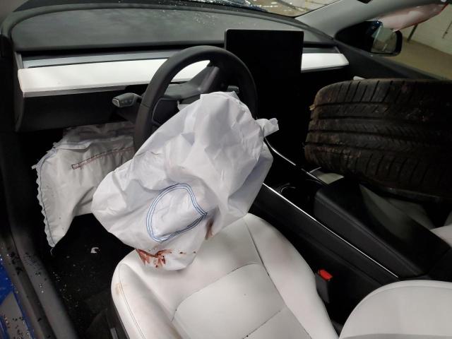 Photo 8 from auction – 2020 TESLA MODEL Y with VIN 5YJYGDEE9LF037600