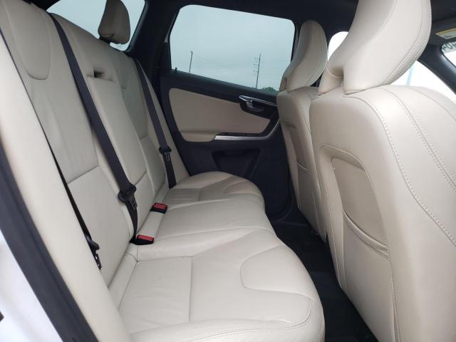 Photo 10 from auction – 2015 VOLVO XC60 T5 PR with VIN YV440MDB4F2560392