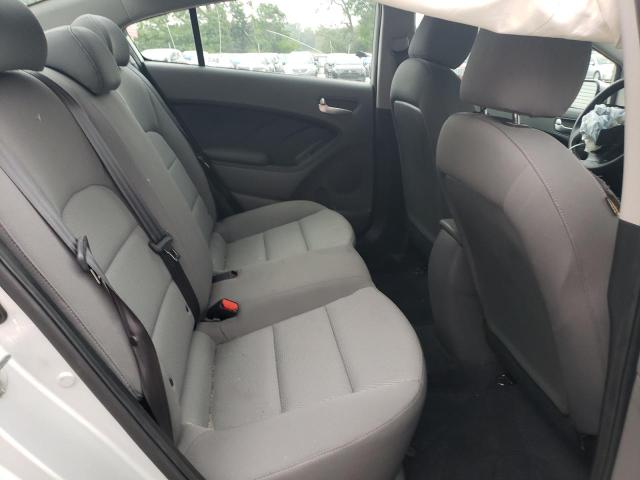 Photo 10 from auction – 2017 KIA FORTE LX with VIN 3KPFK4A70HE058717