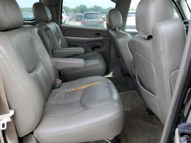 Photo 11 from auction – 2004 CHEVROLET SUBURB LTZ with VIN 3GNFK16Z34G276195