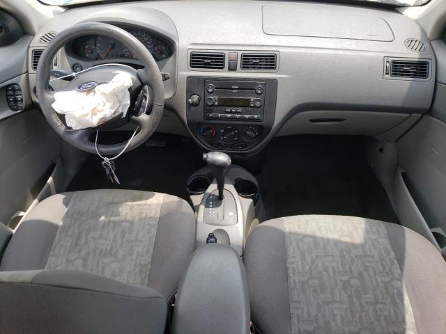 Photo 8 from auction – 2005 FORD FOCUS ZX4 with VIN 1FAFP34N75W231971