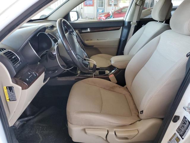 Photo 7 from auction – 2014 KIA SORENTO LX with VIN 5XYKTCA64EG439207