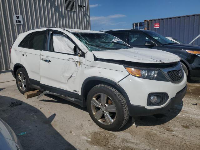 Photo 4 from auction – 2013 KIA SORENTO EX with VIN 5XYKUDA28DG369337
