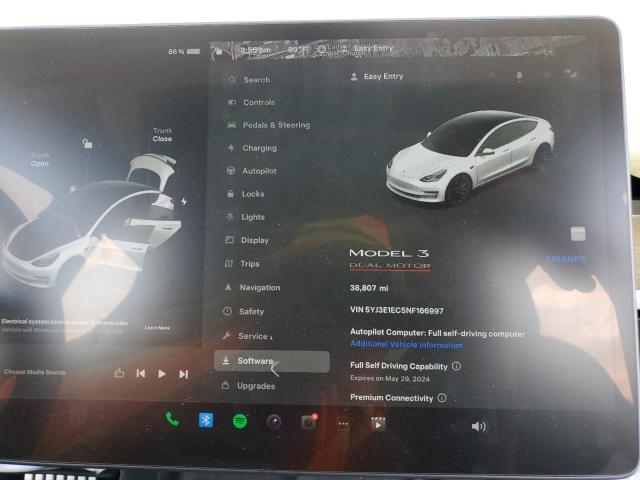 Photo 9 from auction – 2022 TESLA MODEL 3 with VIN 5YJ3E1EC5NF166997