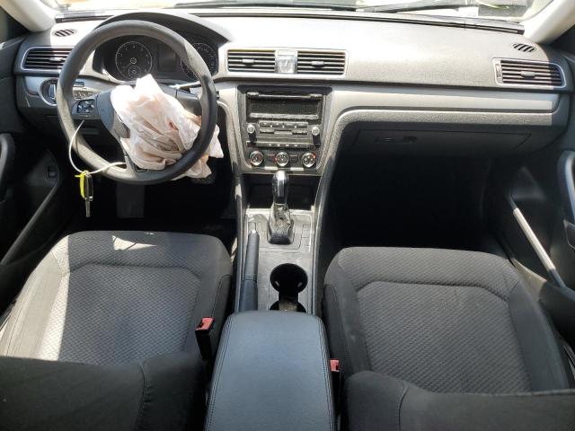 Photo 8 from auction – 2015 VOLKSWAGEN PASSAT S with VIN 1VWAS7A35FC067505