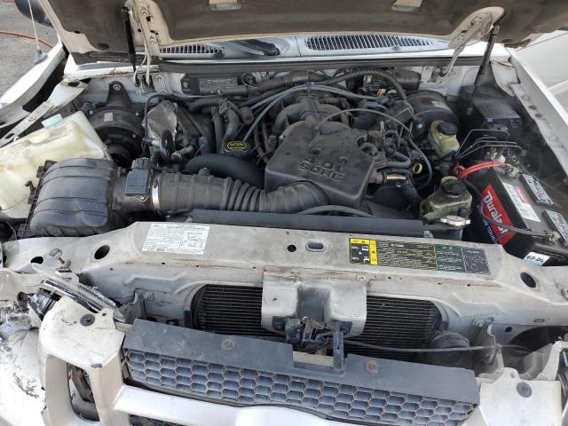 Photo 11 from auction – 2005 FORD EXPLORER S with VIN 1FMZU67K45UB81461