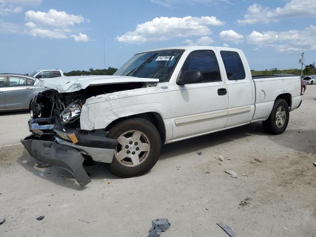 CHEVROLET SILVERADO 2004 with VIN 2GCEC19T841221422 - Photo from auction