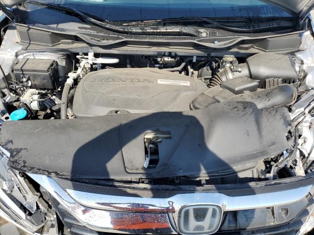 Photo 12 from auction – 2018 HONDA ODYSSEY EX with VIN 5FNRL6H76JB002728
