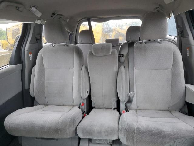 Photo 10 from auction – 2015 TOYOTA SIENNA LE with VIN 5TDKK3DC5FS567190