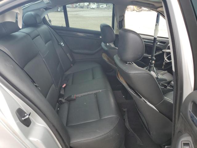 Photo 10 from auction – 2002 BMW 325 I with VIN WBAEV33452KL58626