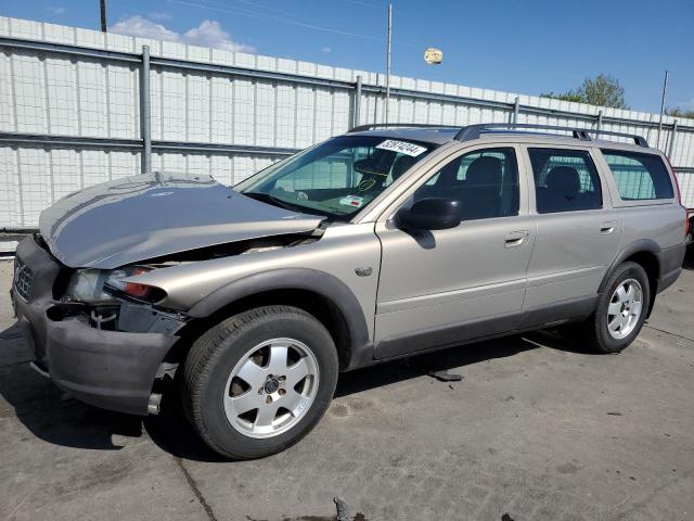 VOLVO V70 XC 2002 with VIN YV1SZ58D221050439 - Photo from auction
