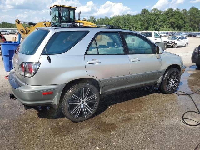Photo 3 from auction – 2001 LEXUS RX 300 with VIN JTJGF10U510102656
