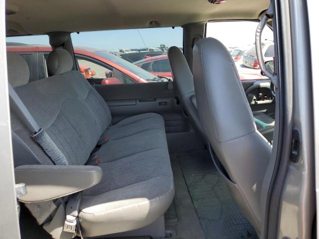 Photo 11 from auction – 2005 GMC SAFARI XT with VIN 1GKDM19X75B503228