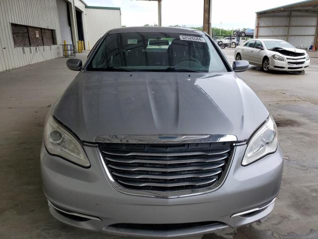 Снимка 5 от търг – 2014 CHRYSLER 200 LX с VIN 1C3CCBAG2EN128315