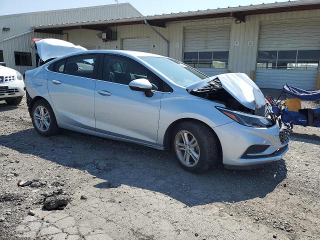 Photo 4 from auction – 2017 CHEVROLET CRUZE LT with VIN 1G1BE5SM2H7172906