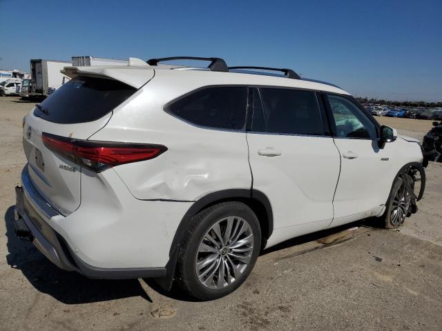 Photo 3 from auction – 2021 TOYOTA HIGHLANDER with VIN 5TDEBRCH2MS034417