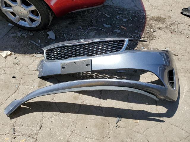 Photo 12 from auction – 2018 KIA FORTE LX with VIN 3KPFL4A70JE249816