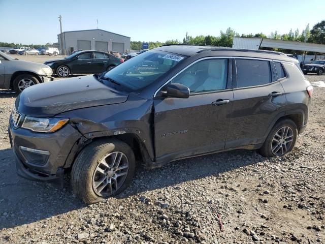 JEEP COMPASS LA 2018 with VIN 3C4NJDBB4JT138654 - Photo from auction