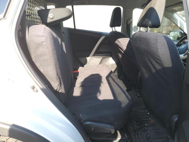 Photo 11 from auction – 2017 TOYOTA RAV4 LE with VIN 2T3BFREV1HW675007