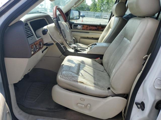 Photo 7 from auction – 2004 LINCOLN NAVIGATOR with VIN 5LMFU28R44LJ13329