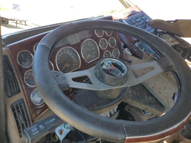 Photo 8 from auction – 2007 MACK 700 CV700 with VIN 1M2AG10C57M063321