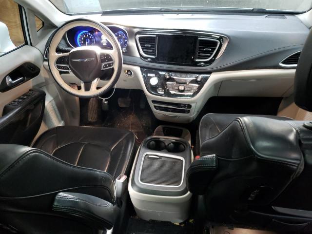 Photo 8 from auction – 2018 CHRYSLER PACIFICA L with VIN 2C4RC1GG4JR154905