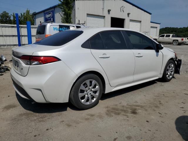Photo 3 from auction – 2022 TOYOTA COROLLA LE with VIN 5YFEPMAE5NP362292