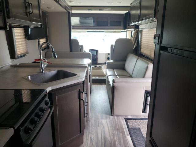 Photo 5 from auction – 2019 FORD F53 with VIN 1F64F5DY0K0A08988