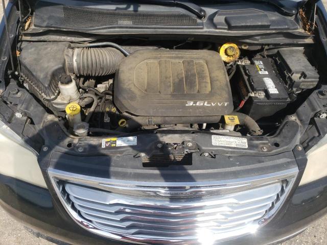 Photo 12 from auction – 2013 CHRYSLER TOWN & COU with VIN 2C4RC1BG7DR797373