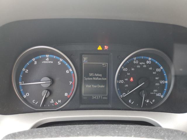 Photo 9 from auction – 2017 TOYOTA RAV4 XLE with VIN 2T3RFREV5HW613544