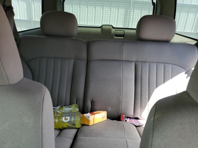 Photo 10 from auction – 2004 CHEVROLET BLAZER with VIN 1GNDT13X34K139676