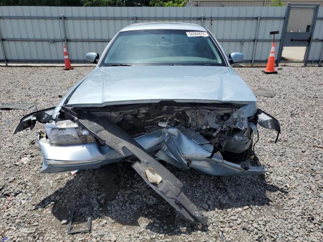 Photo 5 from auction – 2002 MERCURY GRAND MARQ with VIN 2MEFM74W62X646278