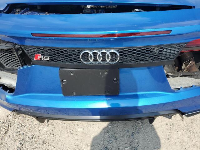 Photo 10 from auction – 2017 AUDI R8 SPYDER with VIN WUAVACFX9H7904802