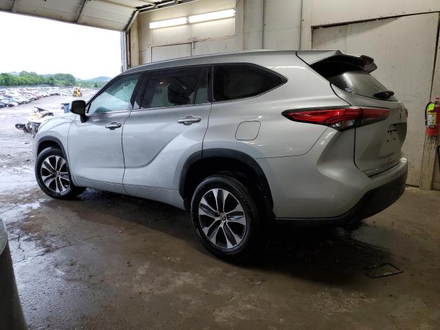 Photo 2 from auction – 2022 TOYOTA HIGHLANDER with VIN 5TDGZRBH3NS590470