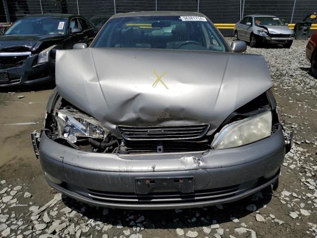 Photo 5 from auction – 1998 LEXUS ES 300 with VIN JT8BF28G5W5036362
