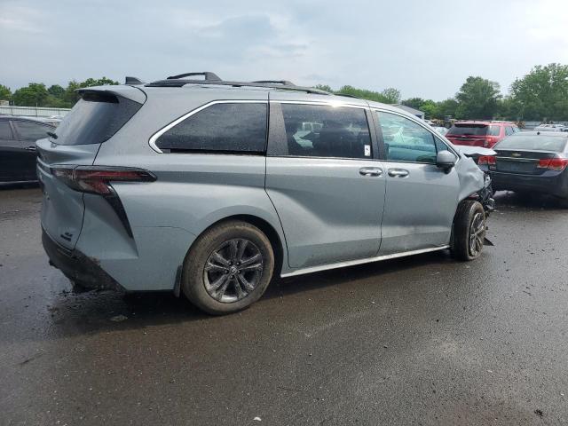 Photo 3 from auction – 2024 TOYOTA SIENNA XSE with VIN 5TDCSKFC2RS121742