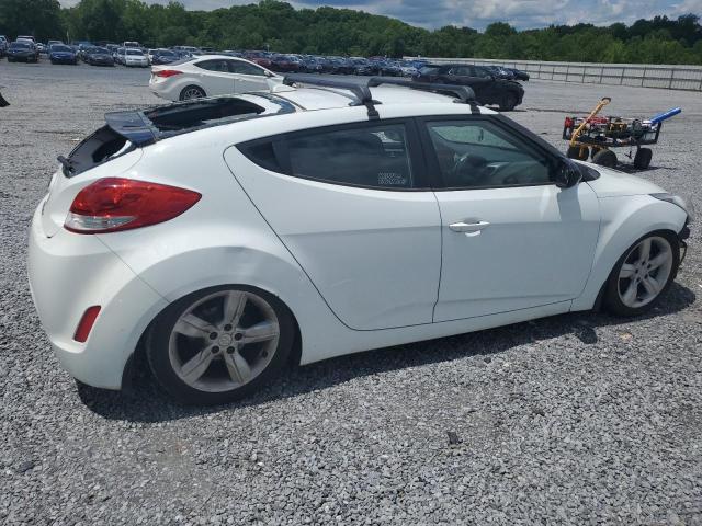 Photo 3 from auction – 2013 HYUNDAI VELOSTER with VIN KMHTC6AD1DU155255