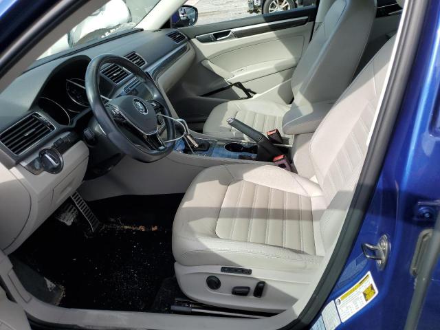 Photo 7 from auction – 2017 VOLKSWAGEN PASSAT SEL with VIN 1VWCT7A38HC073582