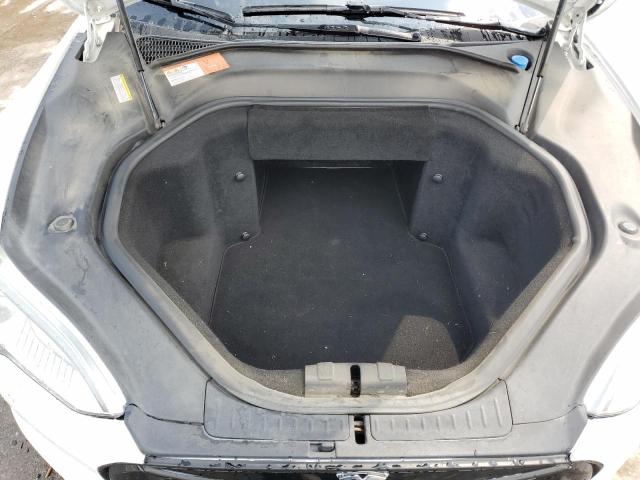 Photo 11 from auction – 2014 TESLA MODEL S with VIN 5YJSA1S1XEFP40097