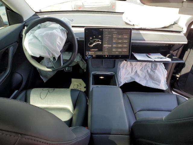 Photo 8 from auction – 2021 TESLA MODEL Y with VIN 5YJYGDEE4MF177295