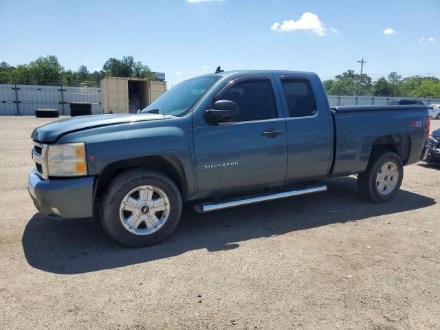 CHEVROLET SILVERADO 2011 with VIN 1GCRKSE32BZ151016 - Photo from auction