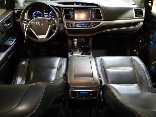 Photo 8 from auction – 2018 TOYOTA HIGHLANDER with VIN 5TDJZRFH3JS545250
