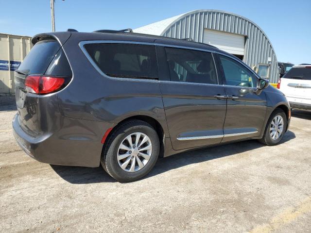Photo 3 from auction – 2017 CHRYSLER PACIFICA T with VIN 2C4RC1BG3HR778003