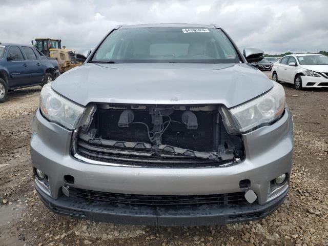 Photo 5 from auction – 2016 TOYOTA HIGHLANDER with VIN 5TDDKRFH2GS335832