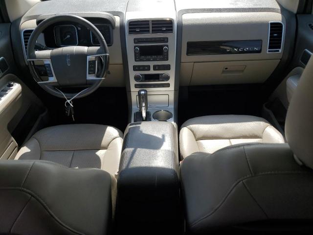 Photo 8 from auction – 2009 LINCOLN MKX with VIN 2LMDU88C19BJ11364