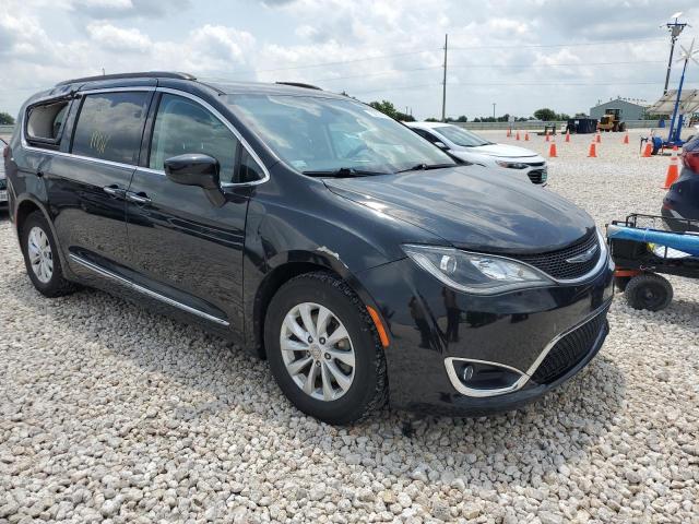 Photo 4 from auction – 2017 CHRYSLER PACIFICA T with VIN 2C4RC1BG1HR739507