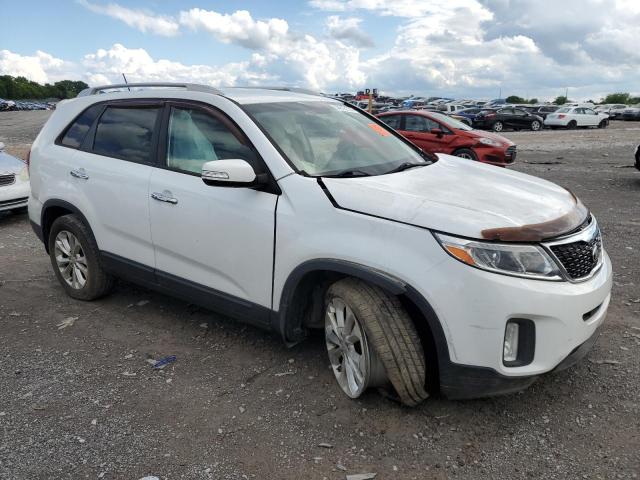 Photo 4 from auction – 2015 KIA SORENTO EX with VIN 5XYKU4A75FG588092