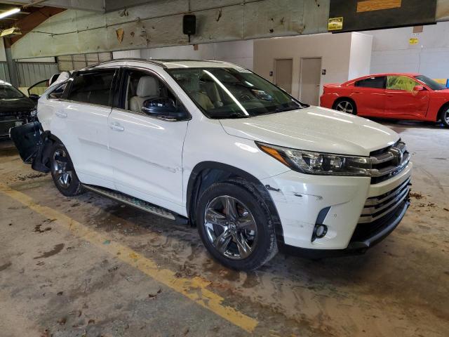 Photo 4 from auction – 2018 TOYOTA HIGHLANDER with VIN 5TDDZRFH5JS808089