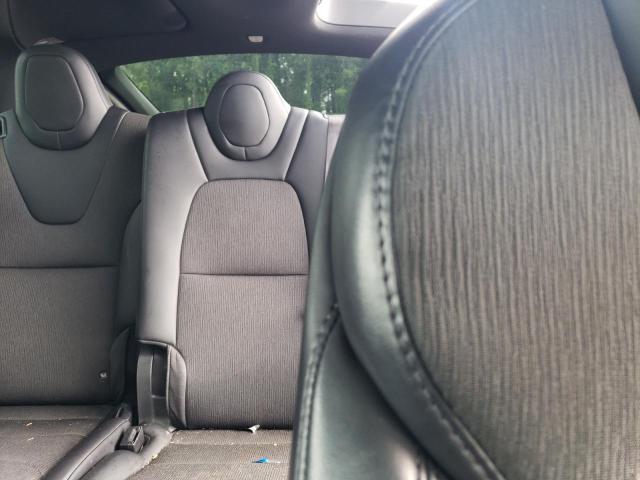 Photo 10 from auction – 2018 TESLA MODEL X with VIN 5YJXCAE27JF114019
