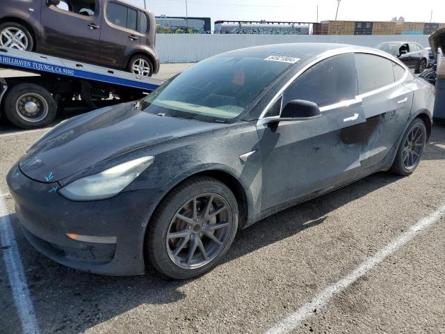 TESLA MODEL 3 2018 with VIN 5YJ3E1EA9JF043230 - Photo from auction